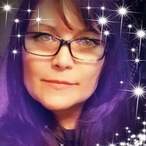 Meet your Posher, Cynthia